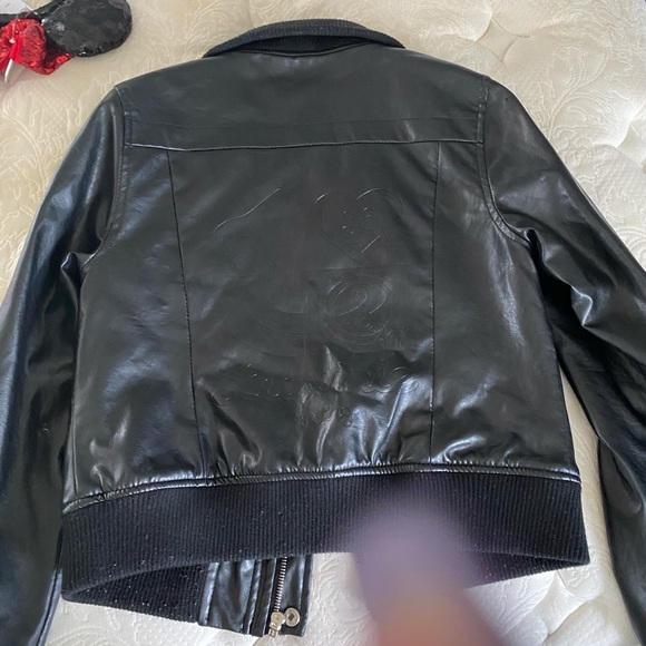 Jacket - Picture 2 of 2